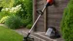 Sicherheitsregeln beim Arbeiten mit dem Rasentrimmer fuer Hobbygaertner